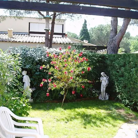 Climatisee, 6 Pers, 2 Chambres, Loggia, Jardin + Piscine Et Parking - Ref Hdp90 Apartment *